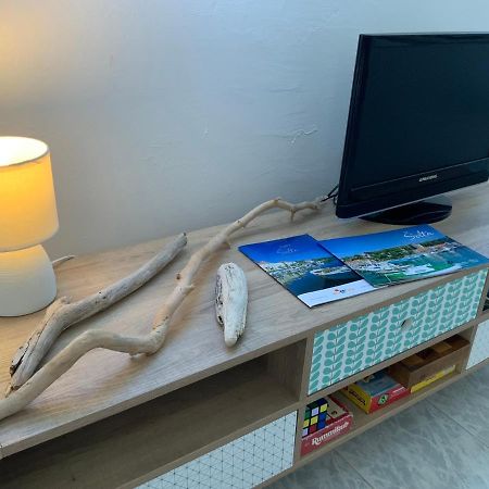 Solenta - Sunny & Bright Apartment Near Beach W Self Checkin Nečujam Exterior foto